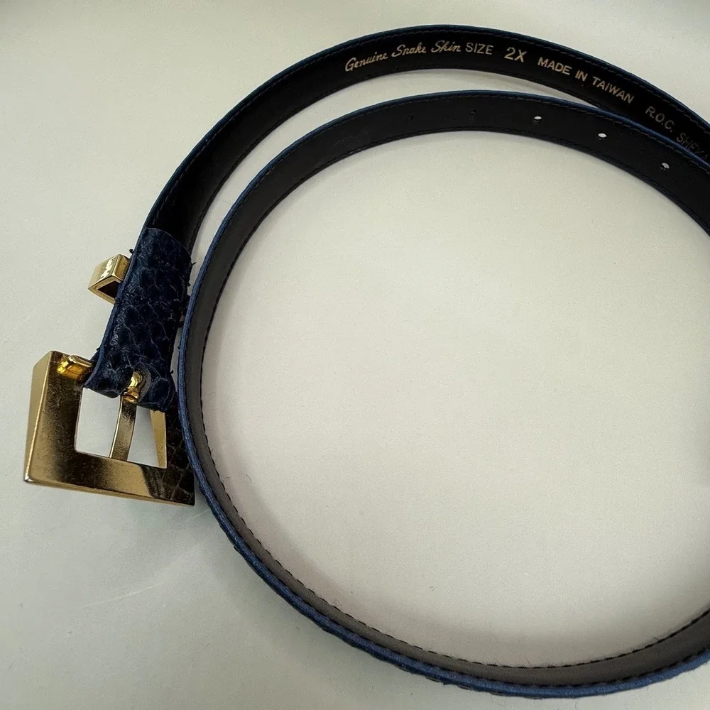Vintage SHEKA by Faco Blue Genuine Snakeskin Belt Gold Buckle Made in Taiwan‎ 2X